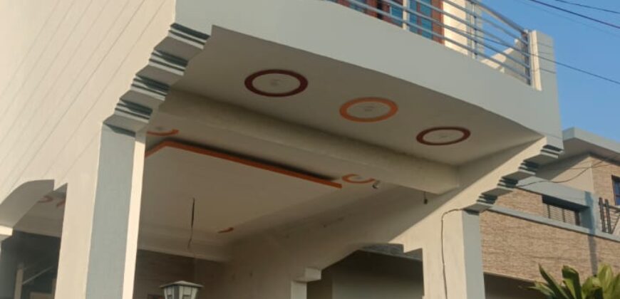 Modern 4BHK House in Kamalwaganja – Rooftop Pool | Fully Equipped