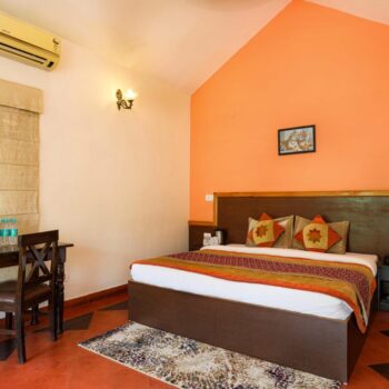 room in corbett stay