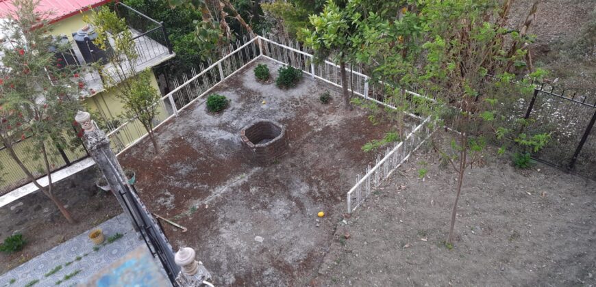 Lake View House for Sale in Sanguri Gaon, Bhimtal